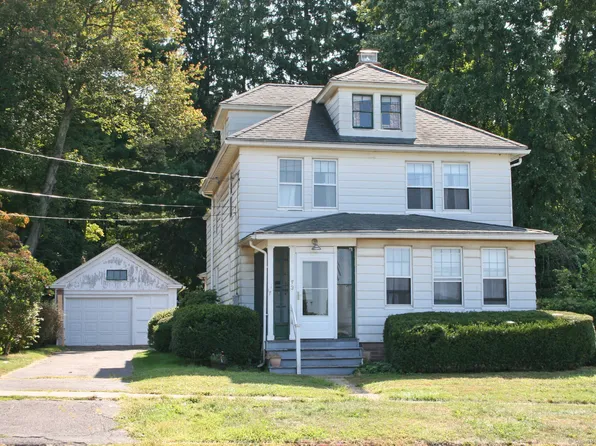 73 East Main Street, Portland, CT 06480