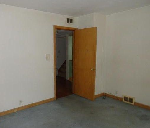 5th image of 7091 W Beckett Ave