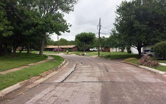 3rd image of 8910 Shorelark Dr