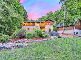 2 Fairhaven Way, Ottawa, ON K1K 0R3