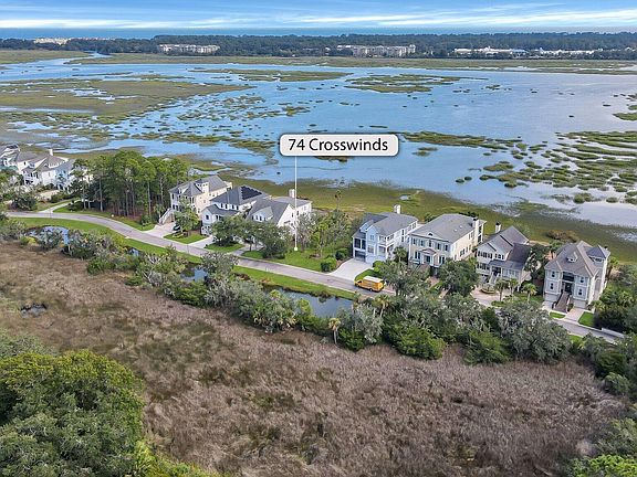 3rd image of 74 Crosswinds Drive