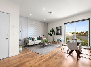 211 Condor St #1, Boston, MA 02128