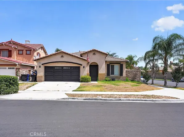 17040 Red Cedar Ct, Fontana, CA 92337