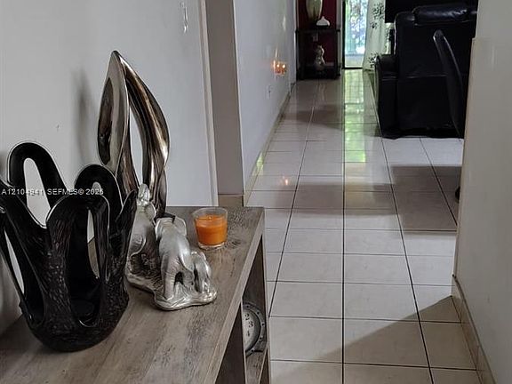 3rd image of 6251 W 24th Ave APT 201-10