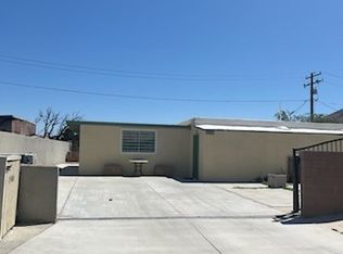 15845 La Vida Dr, Palm Springs, CA 92262