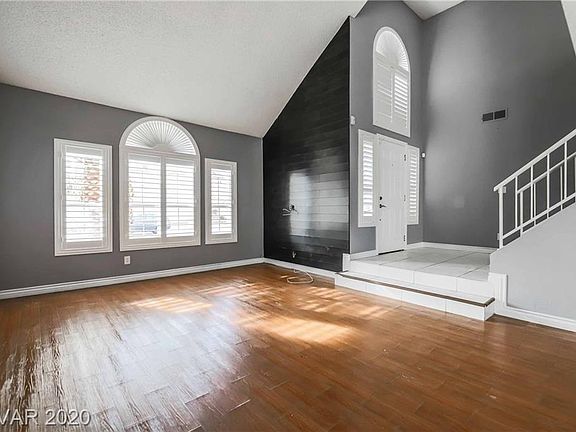 4th image of 7104 Maybrook Dr