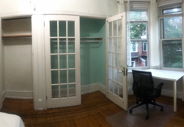 407 S 43rd St #1 — Photo 3