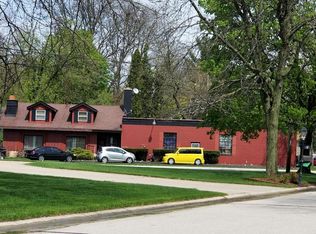 S68W14276 Gaulke Dr, Muskego, WI 53150