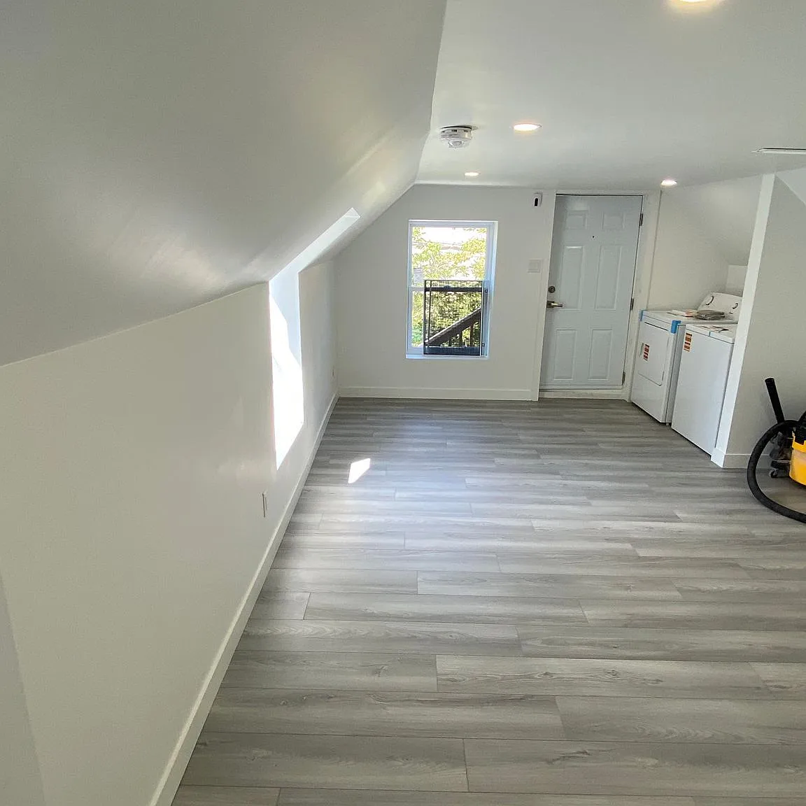 1 bed, $1,700 — Photo 3