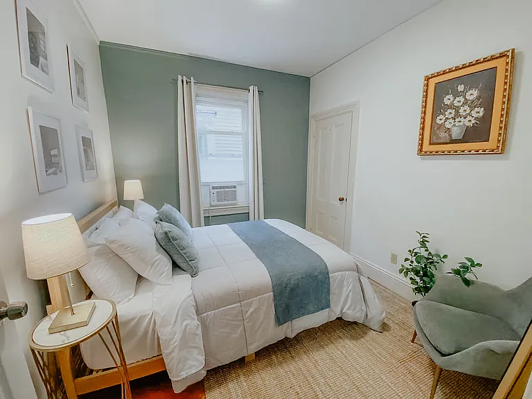 97 E Manning St #1 — Photo 4