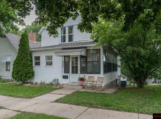 308 W Pleasant St, Mankato, MN 56001