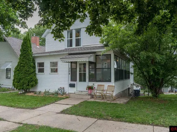 308 W Pleasant St, Mankato, MN 56001