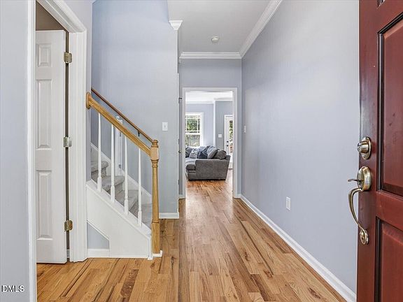 5th image of 3317 Neuse Crossing Dr