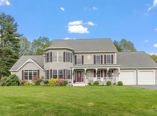 17 Lyons Farm Rd, Haverhill, MA 01835