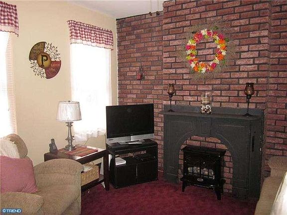 3rd image of 3449 Sunnyside Ave