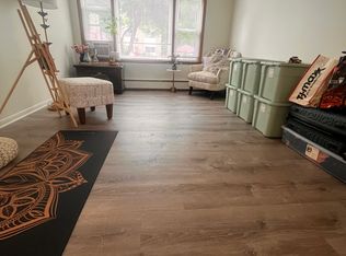 430 Callan Ave APT 1N, Evanston, IL
