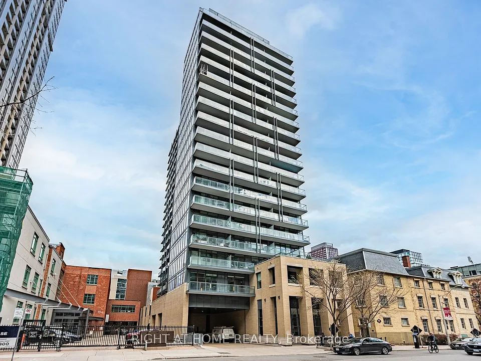 105 George St #312