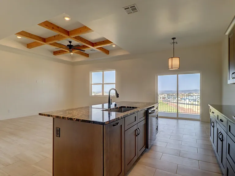 4021 Boardwalk Rd — Photo 30