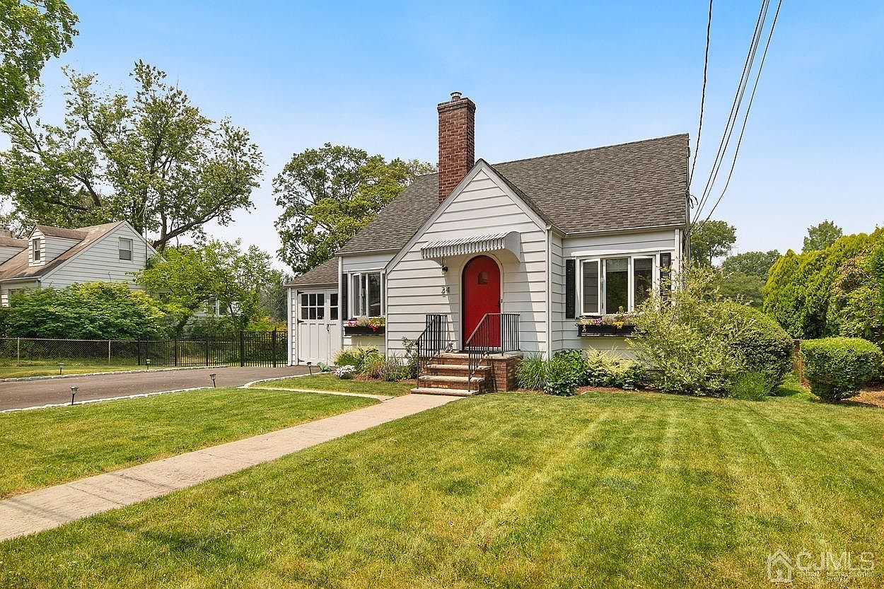 24 Lakeside Dr S, Piscataway, NJ 08854 MLS 2313283R Zillow