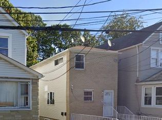 11015 160th St, Jamaica, NY 11433