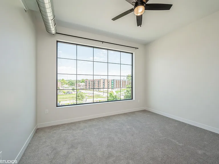 Fulton Lofts — Photo 14