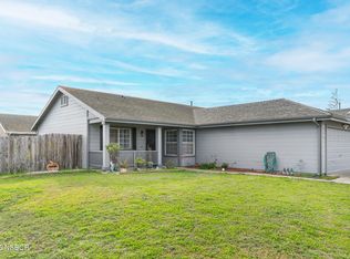 1458 W Jacaranda Ct, Santa Maria, CA 93458