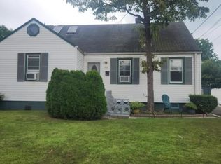 208 Rock Ave, Plainfield, NJ 07063