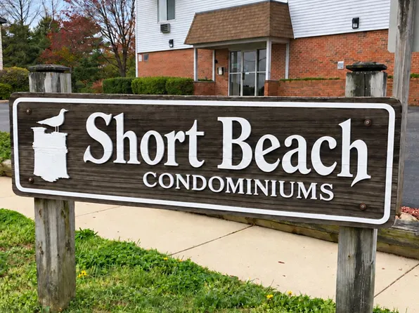 115 Short Beach Rd, Stratford, CT 06615