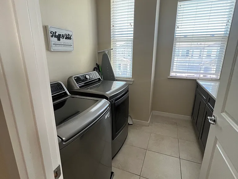 1270 Marille Ln — Photo 6