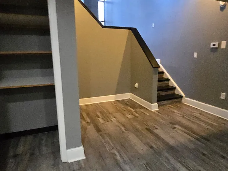 69 Trinity Pl — Photo 3