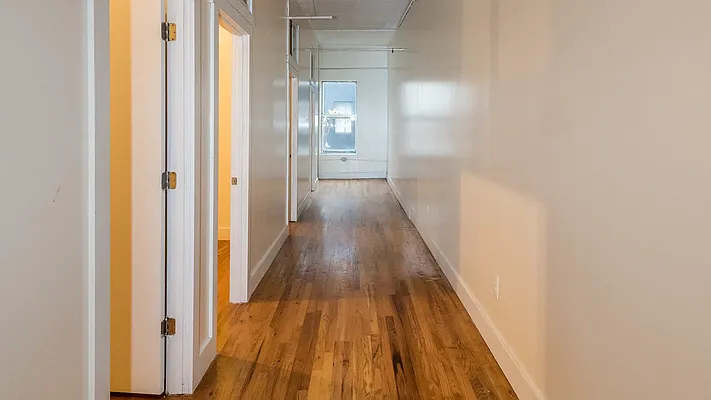 Rented by Nooklyn NYC LLC | media 13