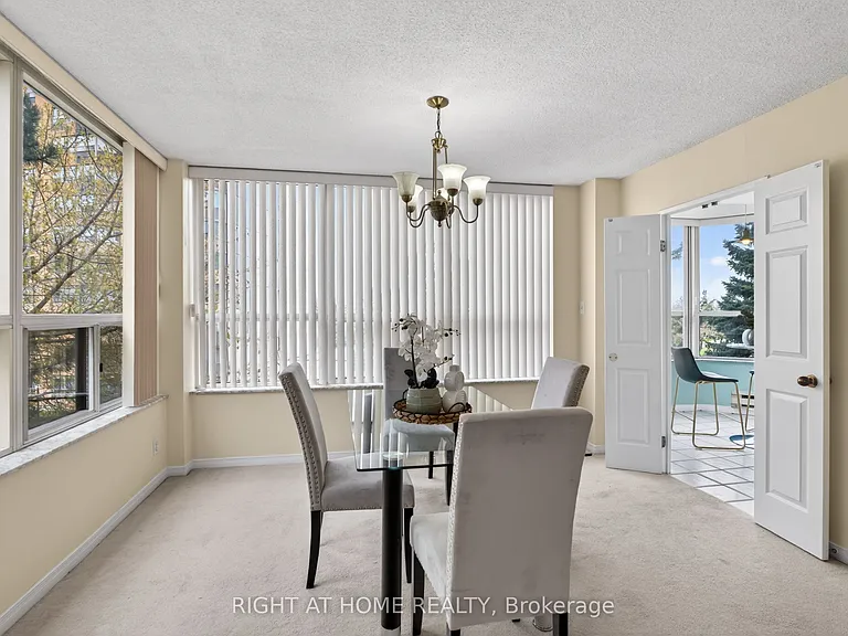 6 Humberline Dr #323 — Photo 16
