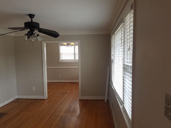 Family Room looking into Dining Room