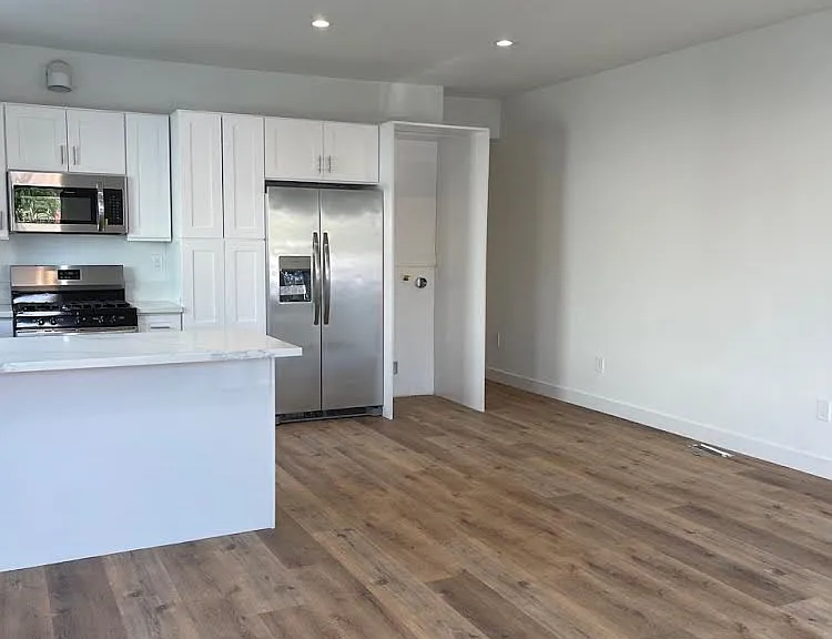 2428 Houston St #A — Photo 4