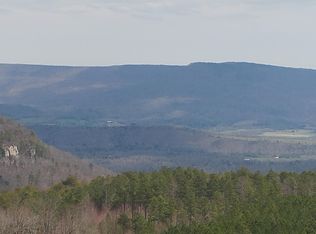 950 Douglas Ln, Dunlap, TN 37327