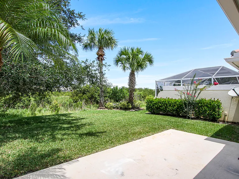10870 SW Dardanelle Dr — Photo 21