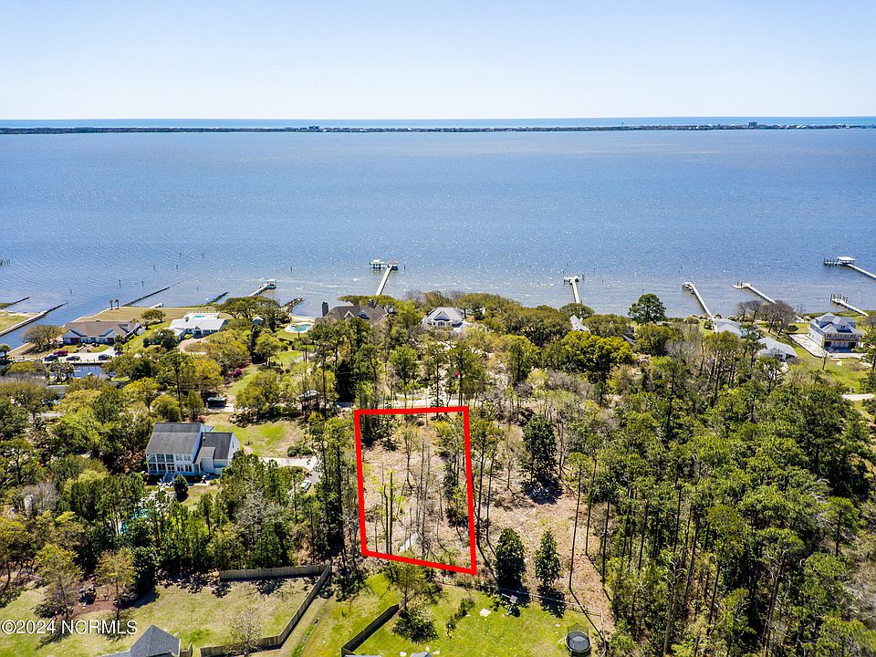 1st image of 124 Sea Trace Lane