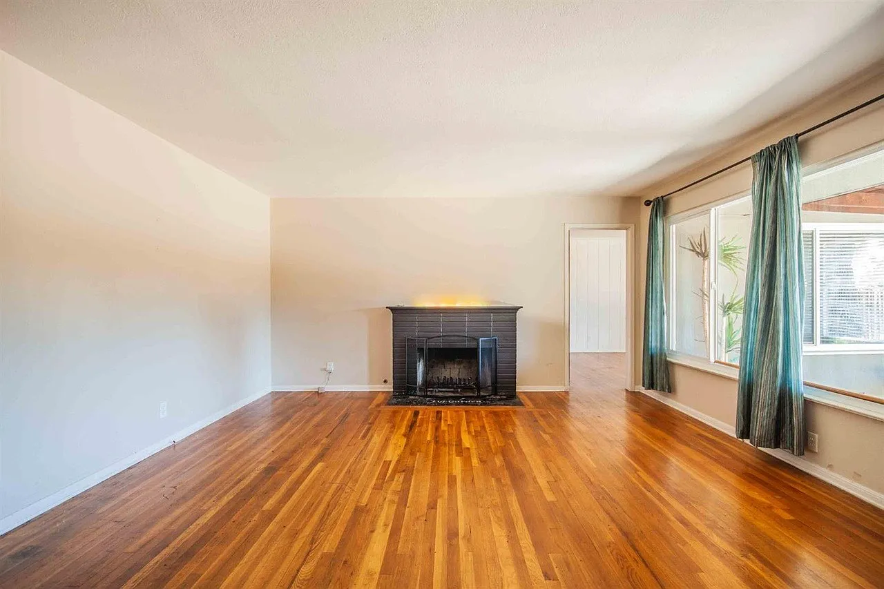 3 bed, 1511 sqft, $2,395 — Photo 2