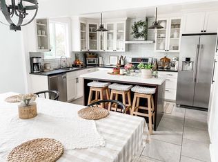 524 Bayview Ave, Millbrae, CA 94030