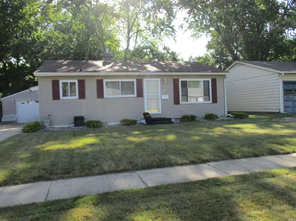 2404 Southdale Dr, Elkhart, IN 46517