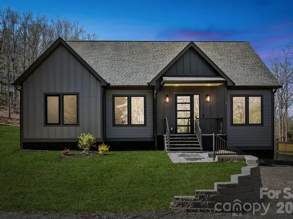 5 Trevs Way, Fletcher, NC 28732