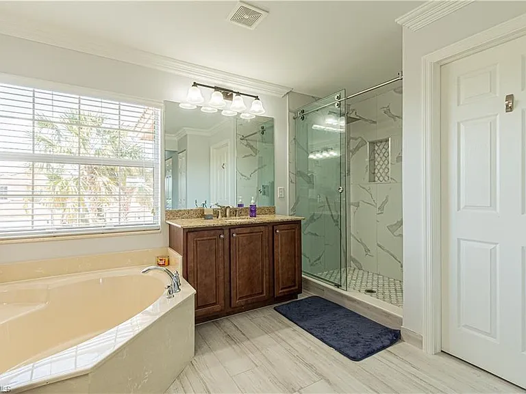 11031 Yellow Poplar Dr — Photo 13