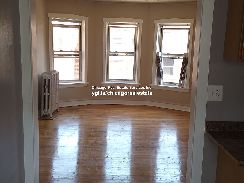1st image of 4029 W Melrose St #3N