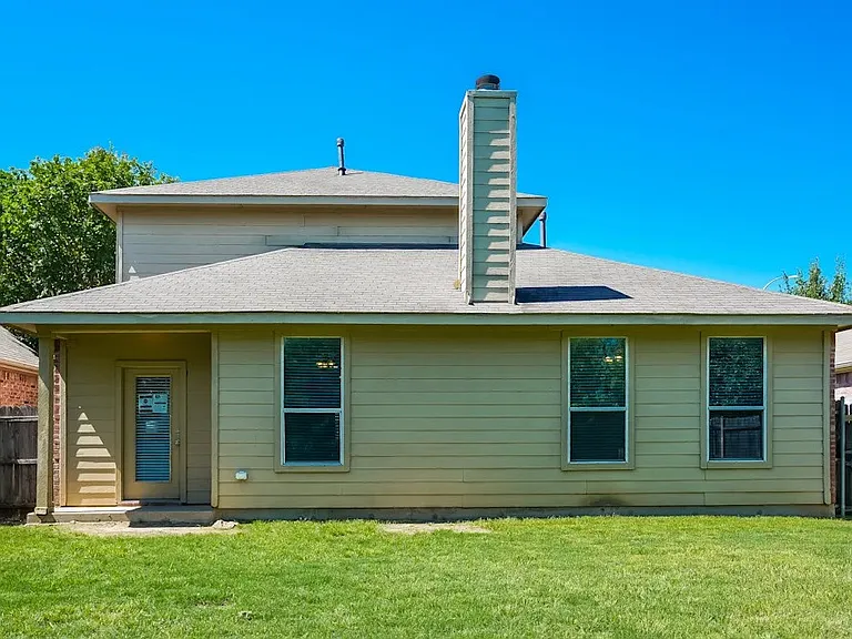 11709 Netleaf Ln — Photo 1