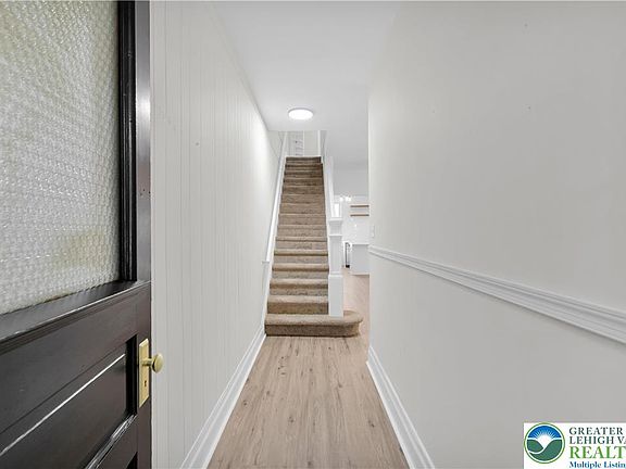 2nd image of 547 Ontario St