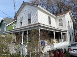 336 N Main St, Gloversville, NY 12078
