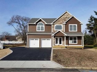 867 Millstone Rd, Bridgehampton, NY 11932