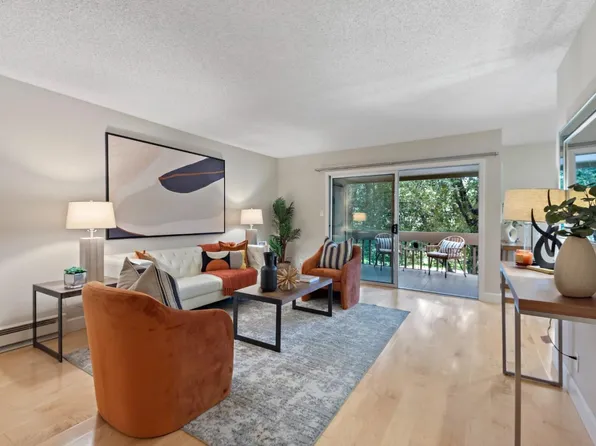 505 Cypress Point Dr Unit 31, Mountain View, CA 94043