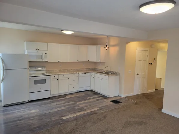 1219 Pennsylvania Ave Floor 2, Monaca, PA 15061