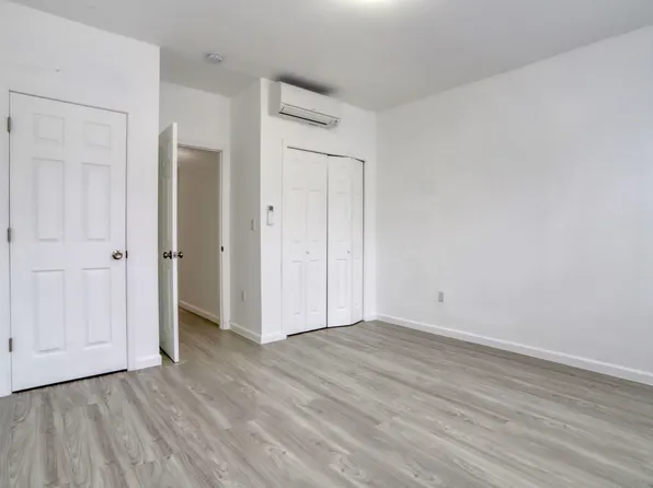 18 Wallis Avenue image 24 of 27